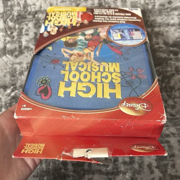 Disney High School Musical Nail Fashion Fun Binder Vinyl Case Nail Polish - Picture 4 of 10